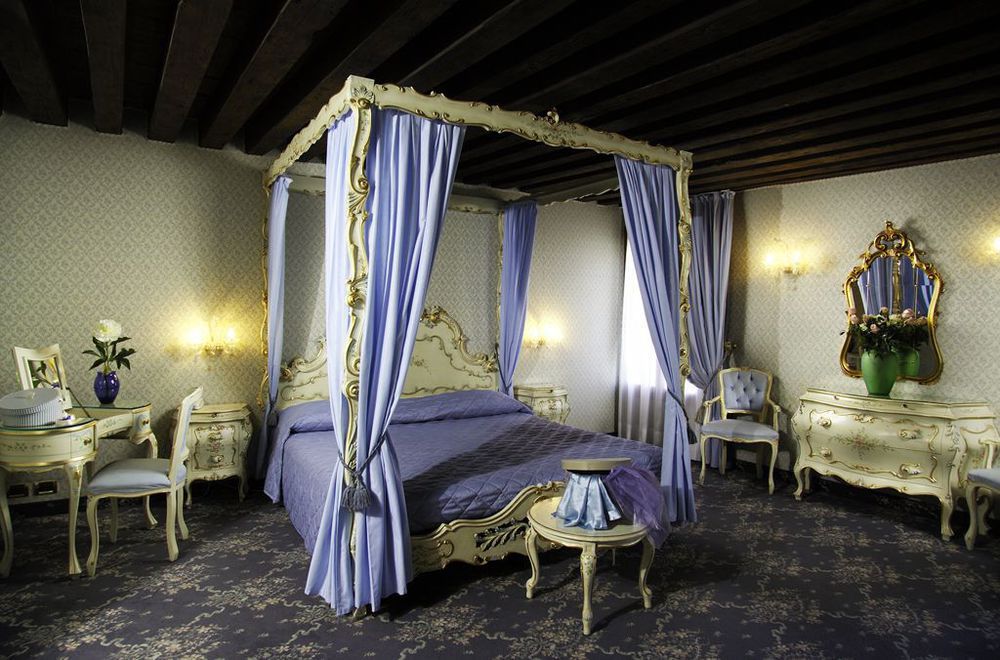 Hotel Rialto Venice Room photo